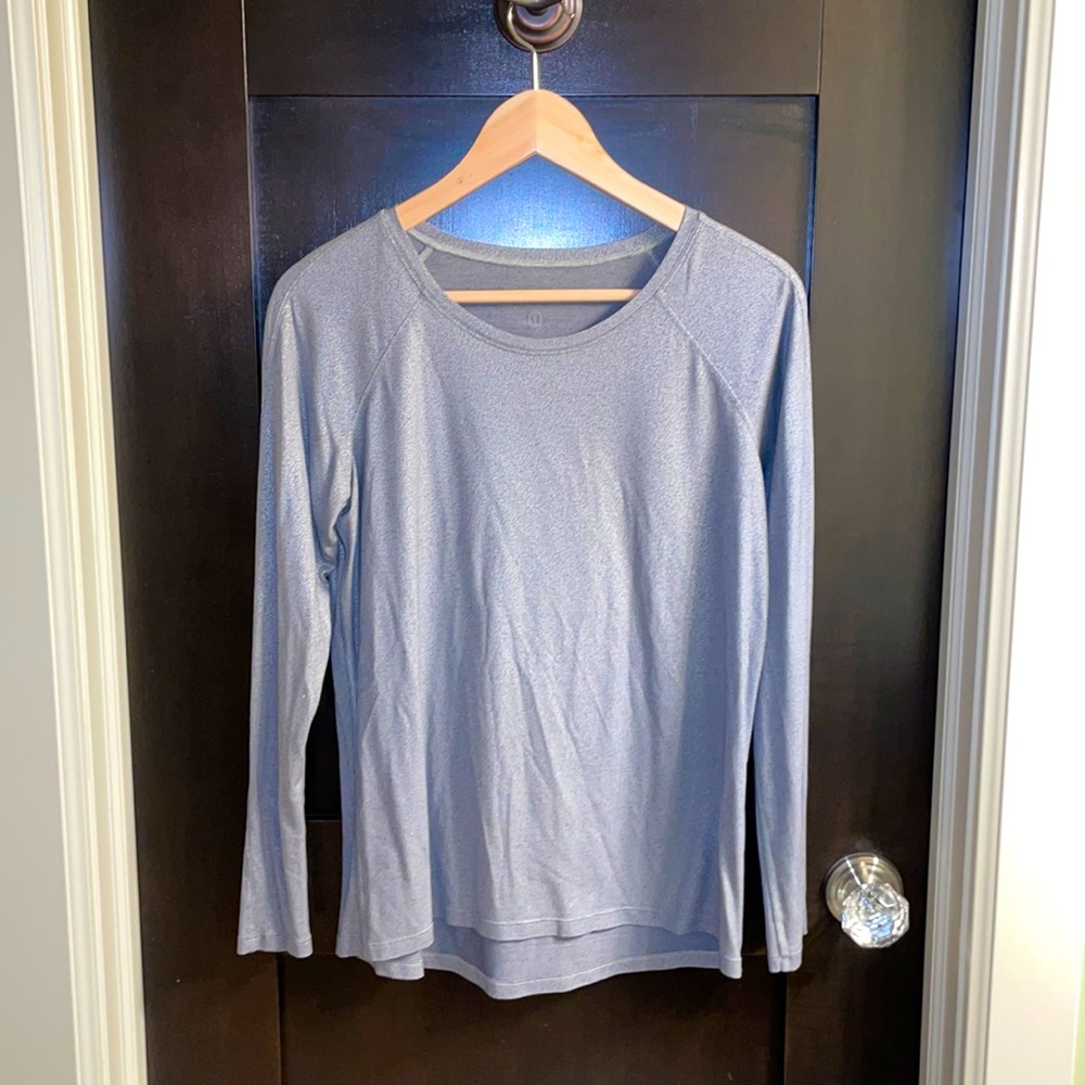 Lululemon Womens shimmery long sleeve